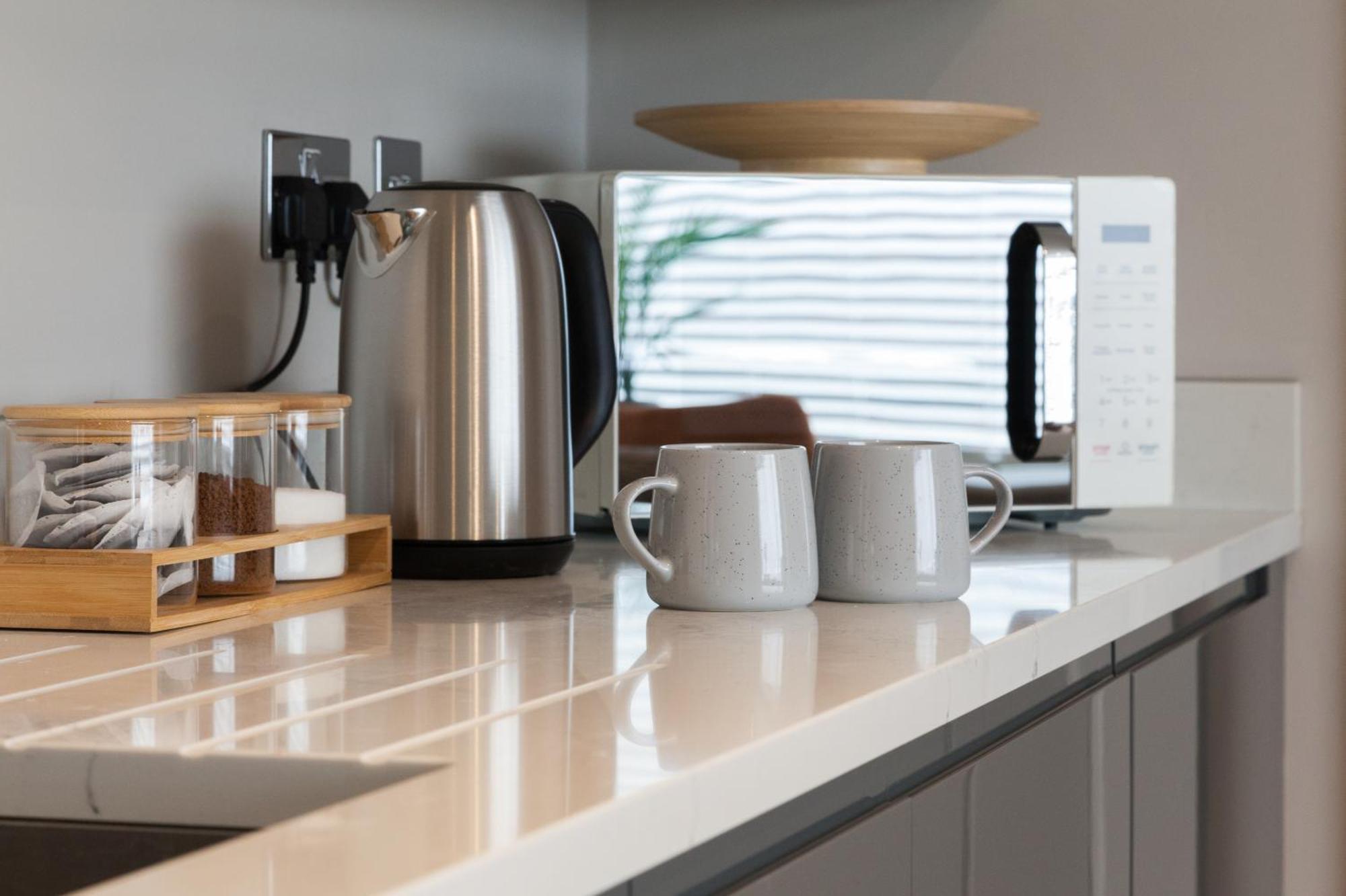 Somers Suites Apartments Λιντς Εξωτερικό φωτογραφία