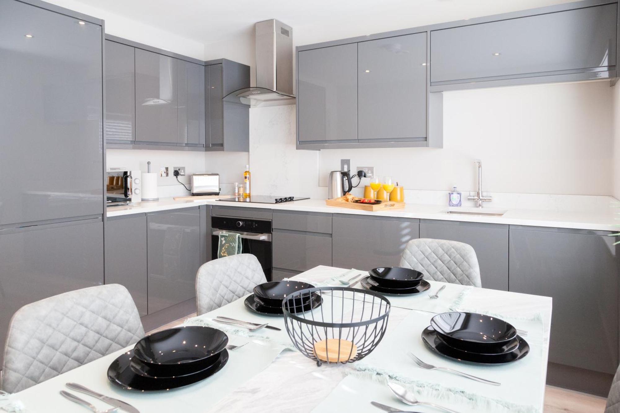 Somers Suites Apartments Λιντς Εξωτερικό φωτογραφία